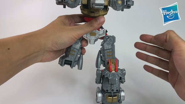 Power Of The Primes Dinobot Videos Give New Look At Grimlock And Three Fifths Of Volcanicus Combiner 09 (9 of 12)